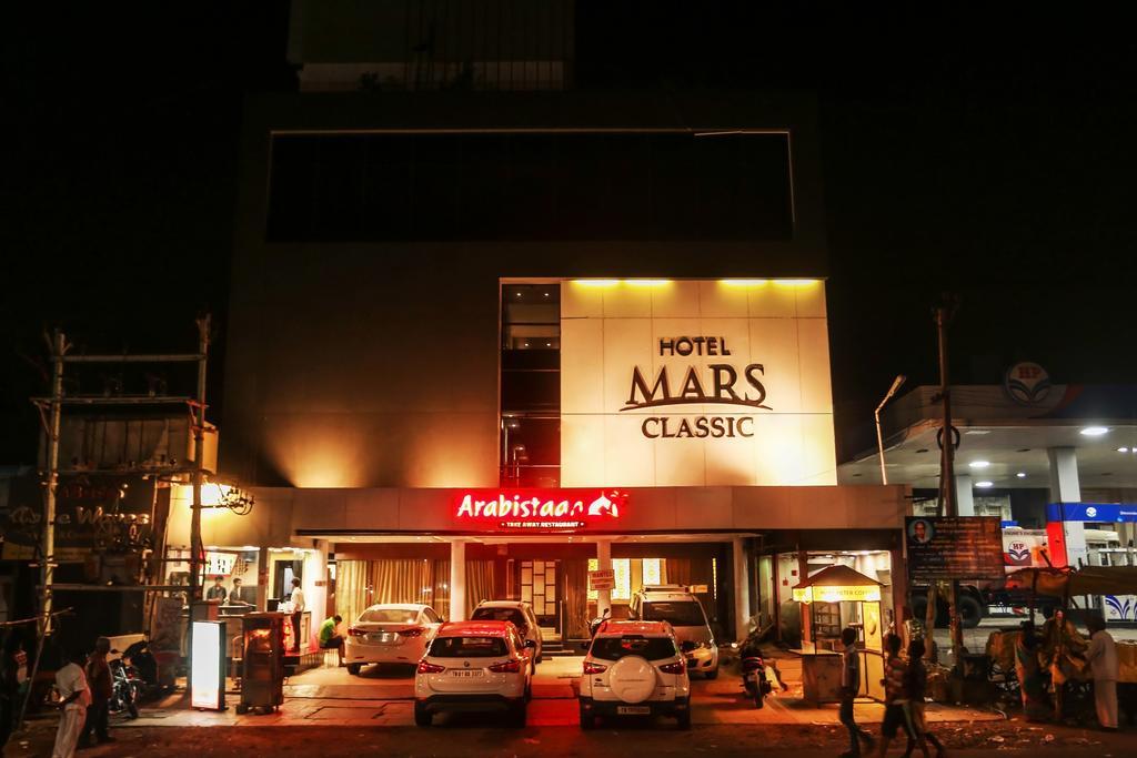 Hotel Mars Classic Madras Buitenkant foto